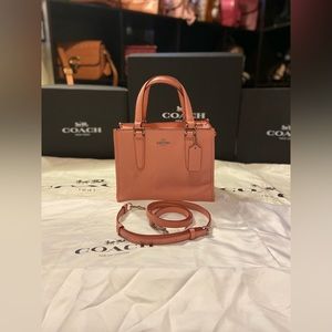 Coach Small Carryall Light pink